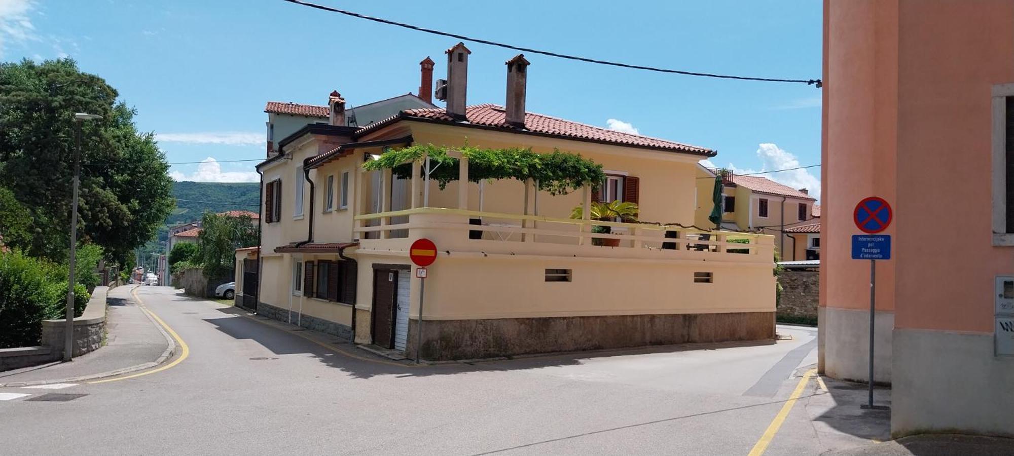 Apartments Villa Sandi Izola Exteriör bild